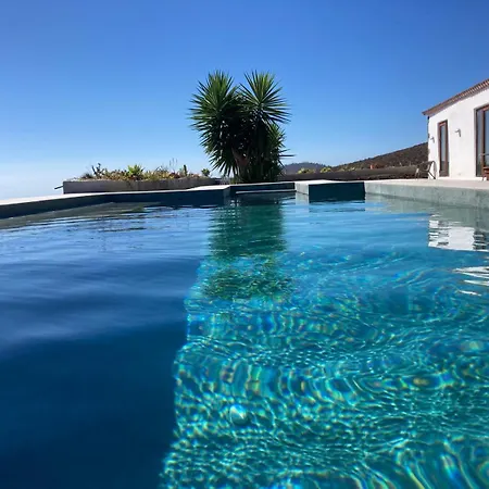 Casa Del Cielo Villa *